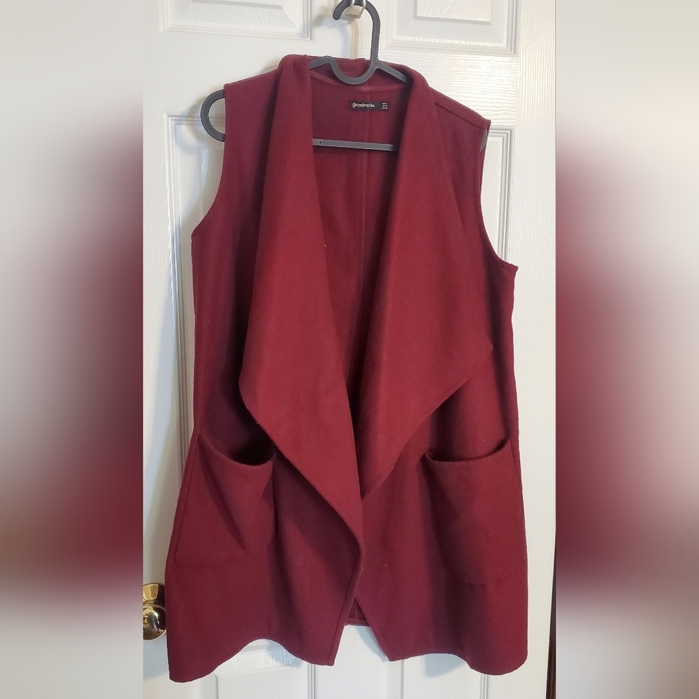 Stradivarius Burgundy Women's Cardigan Cover Size Small